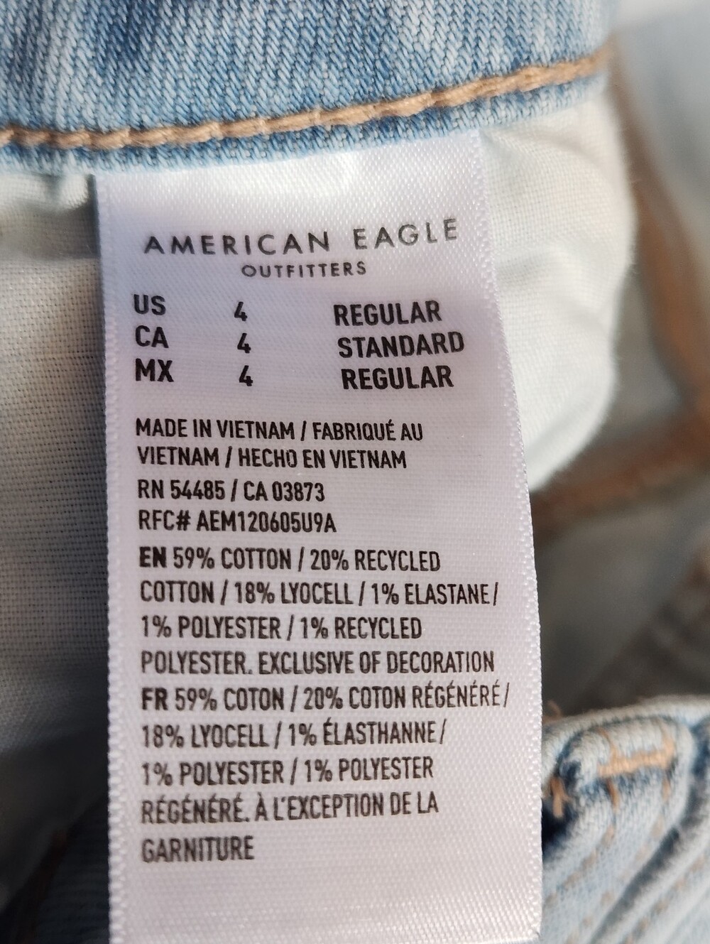 American Eagle Low Rise Wide-Leg Jeans In Faded Light Wash 4 - Picture 7 of 13